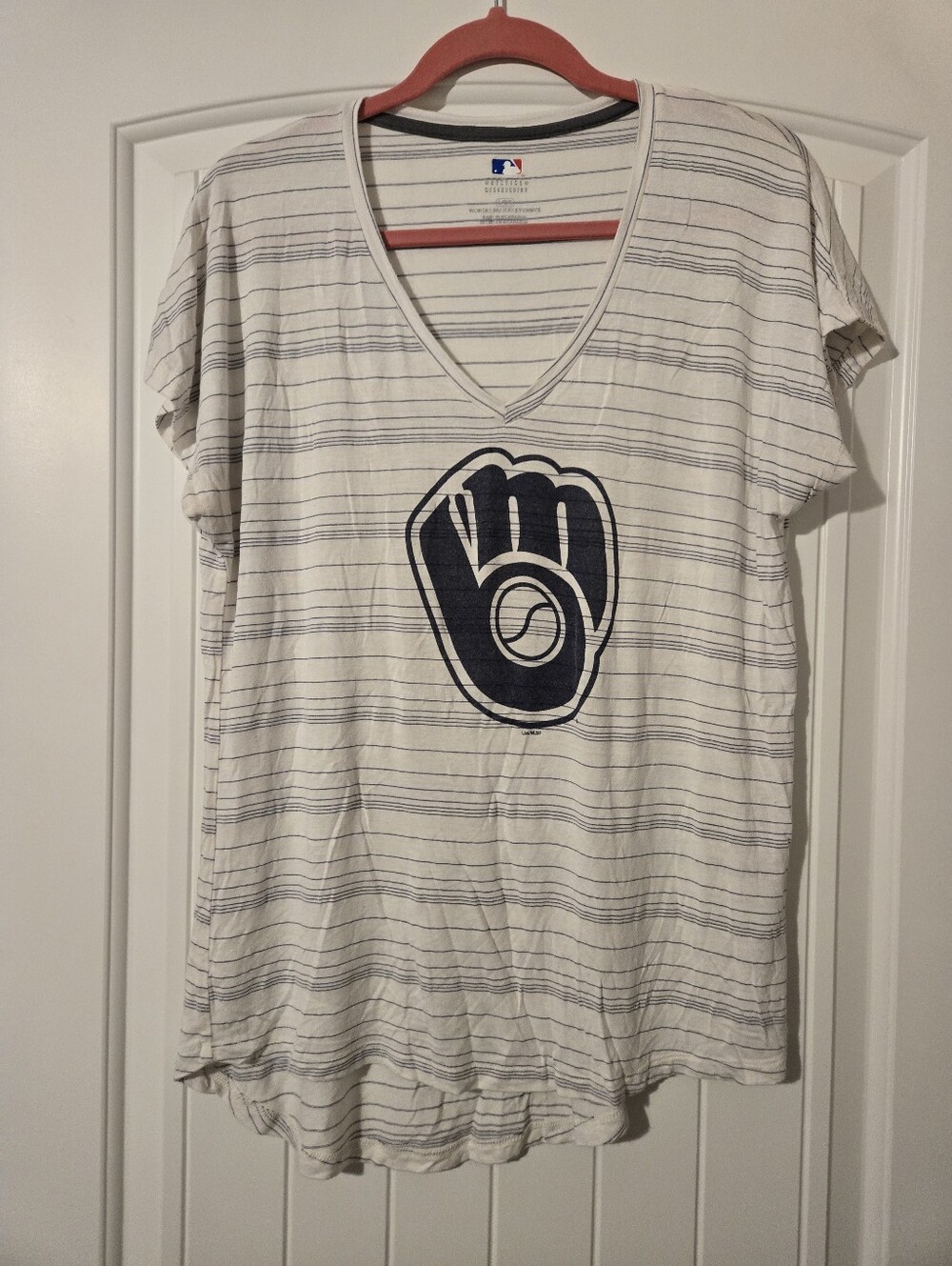 MLB Women's V-Neck Graphic Tee in White with Grey Logo